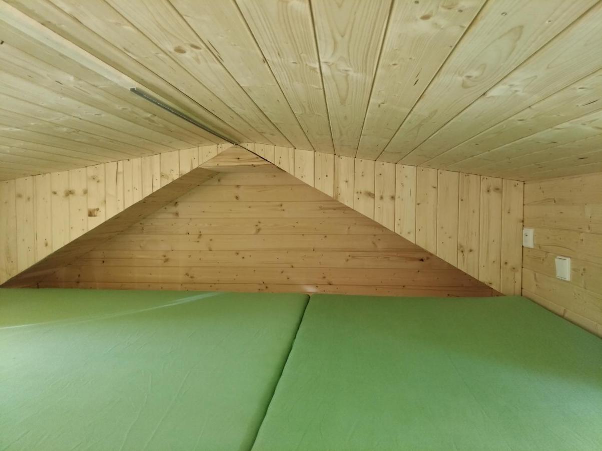 Villa Celorocni Glamping V Pohodlnem Domecku Výprachtice Exterior foto